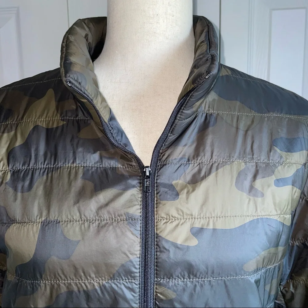 Pink Camo jackets  size M - Picture 5 of 12
